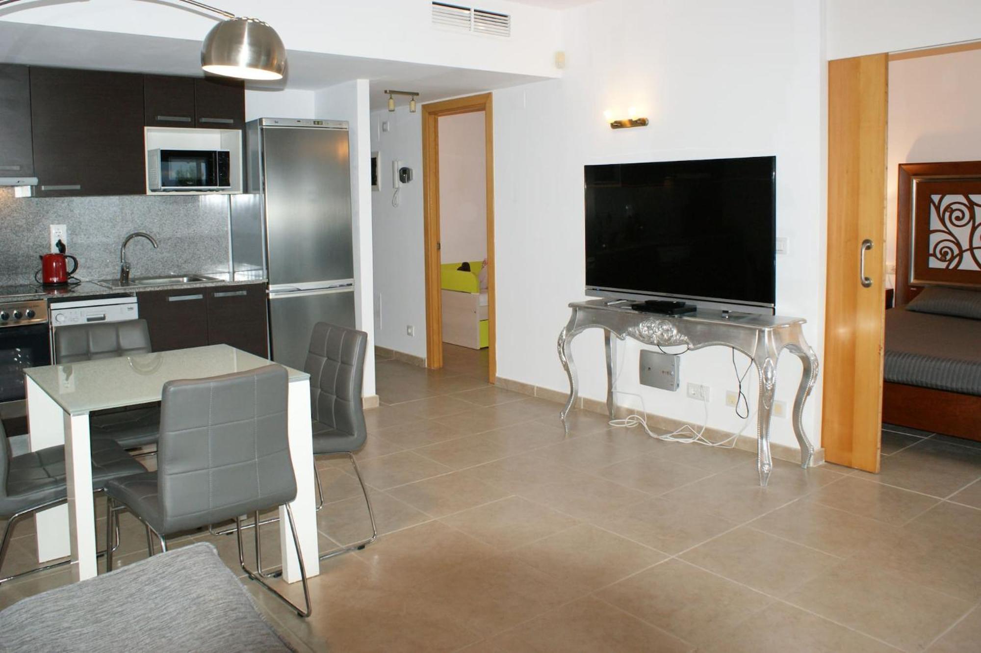 Apartamento En Roses Con Vistas Al Canal Y Piscina Av-52 Kültér fotó