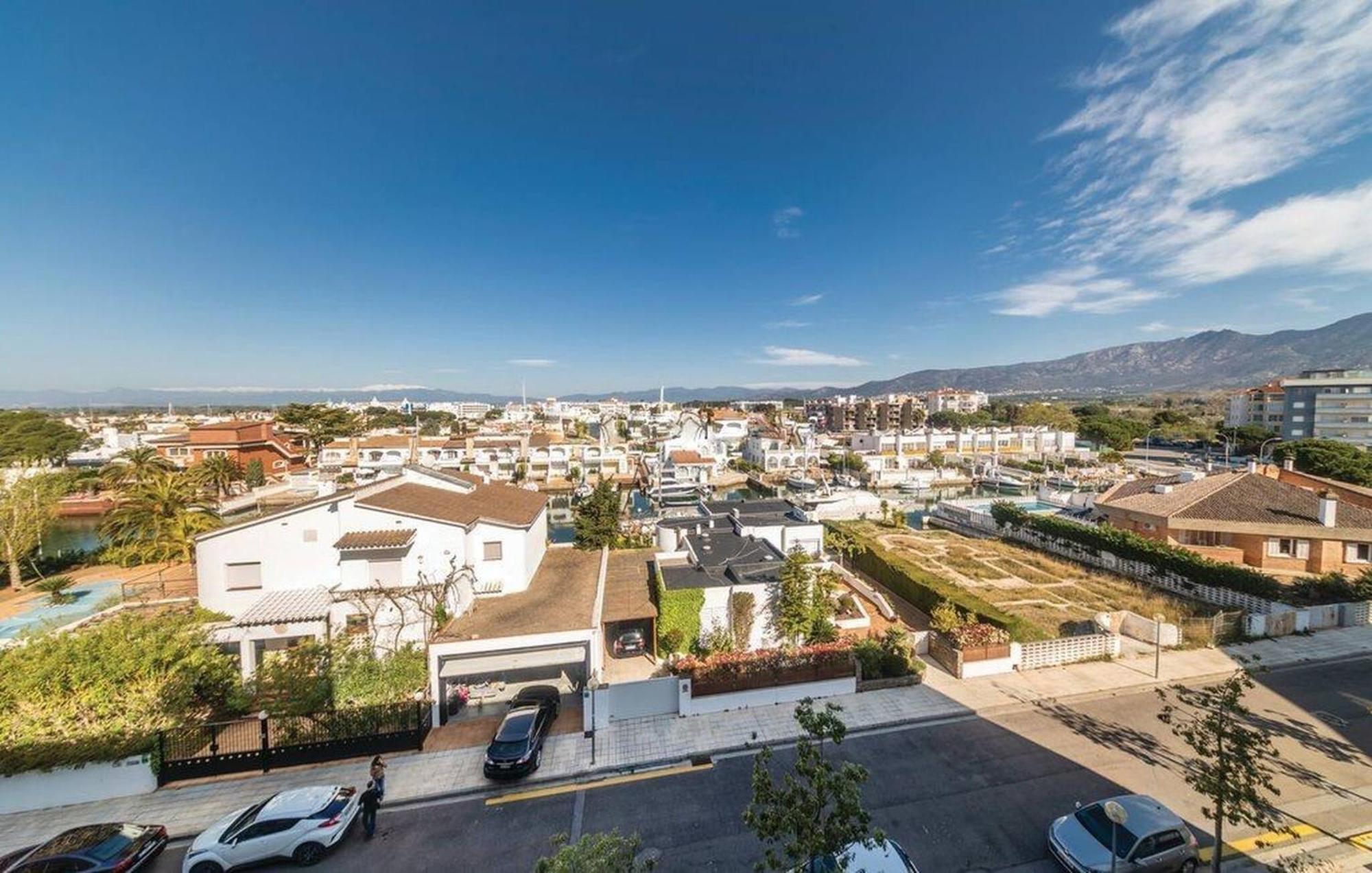 Apartamento En Roses Con Vistas Al Canal Y Piscina Apartman Kültér fotó